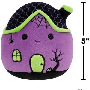 Squishmallows Yvonne the Purple Haunted House